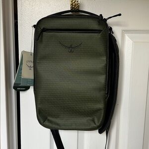Osprey Archeon Green 7L Sling Pack - Compact Everyday Carry